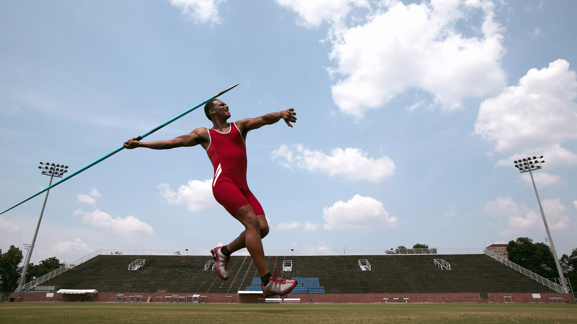 哈弗茨一锤定音，当德国战车碾过南美双雄的战术棋局