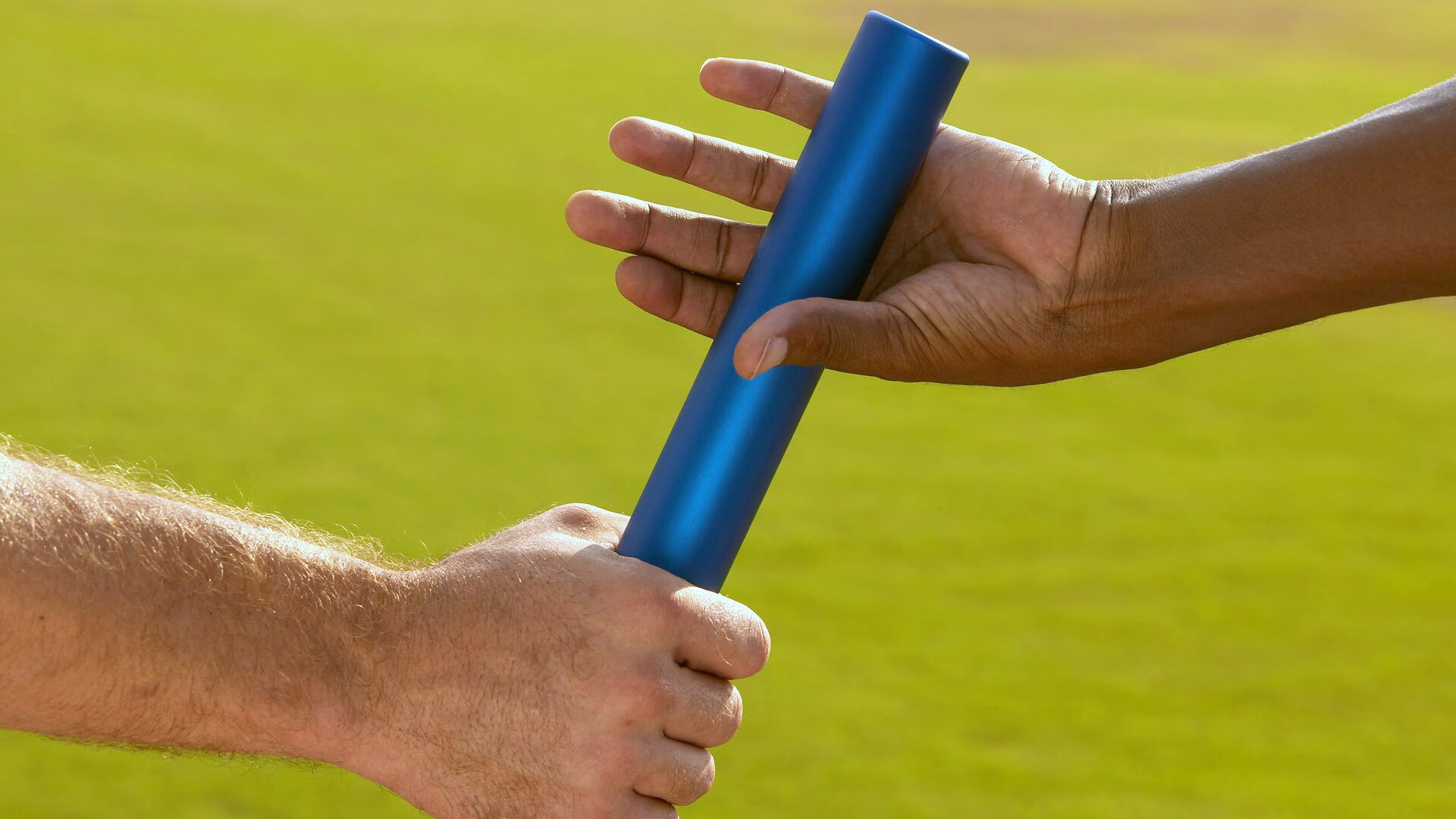 独行侠正面击溃上海队，布伦森在世界排名争夺战接管比赛