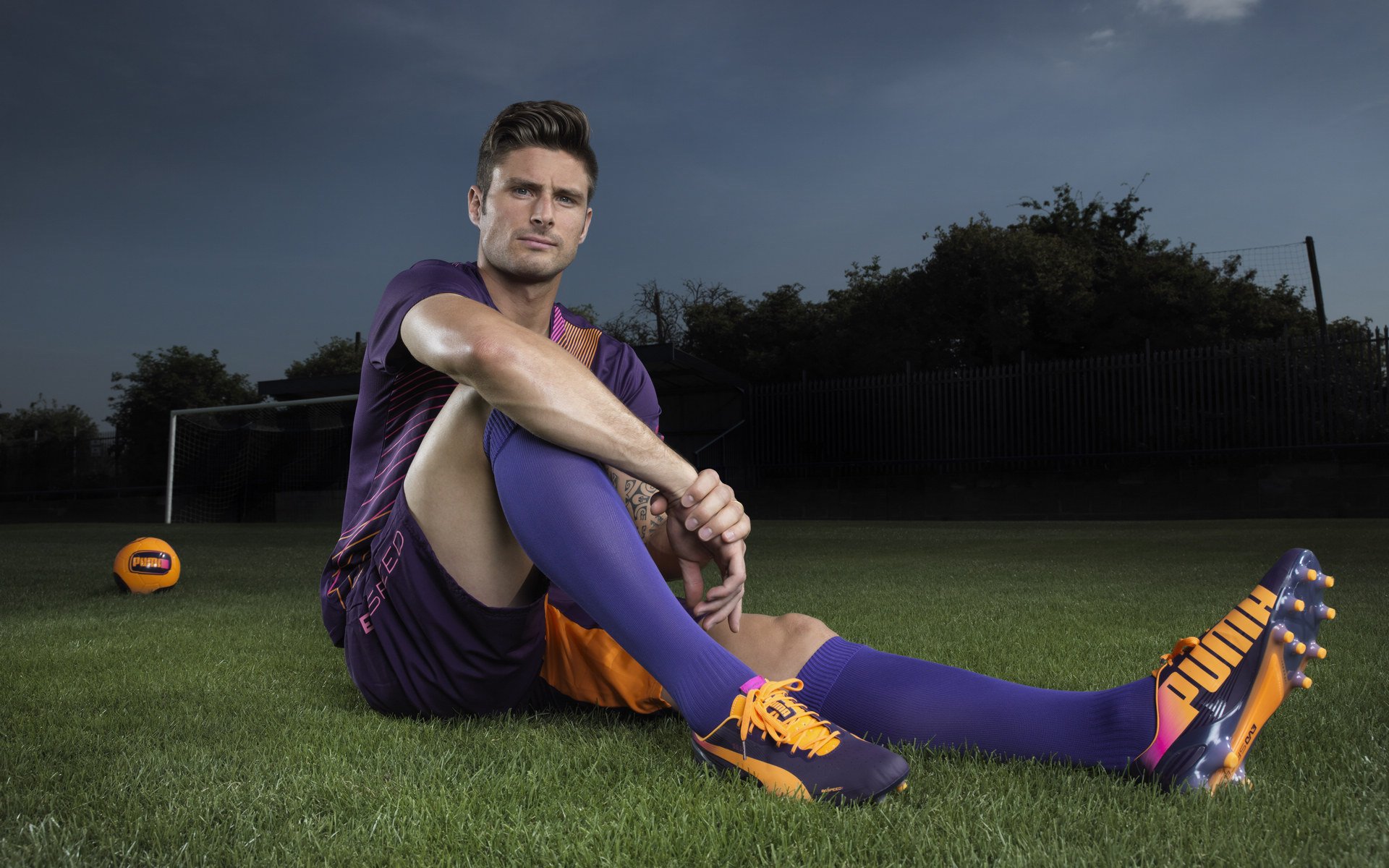 弗拉霍维奇赛后评分拉满，芬兰战术压制洪都拉斯，足球世界的非对称博弈启示录